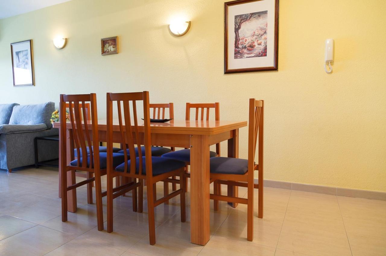 סאלו Uhc Village Park Apartments מראה חיצוני תמונה