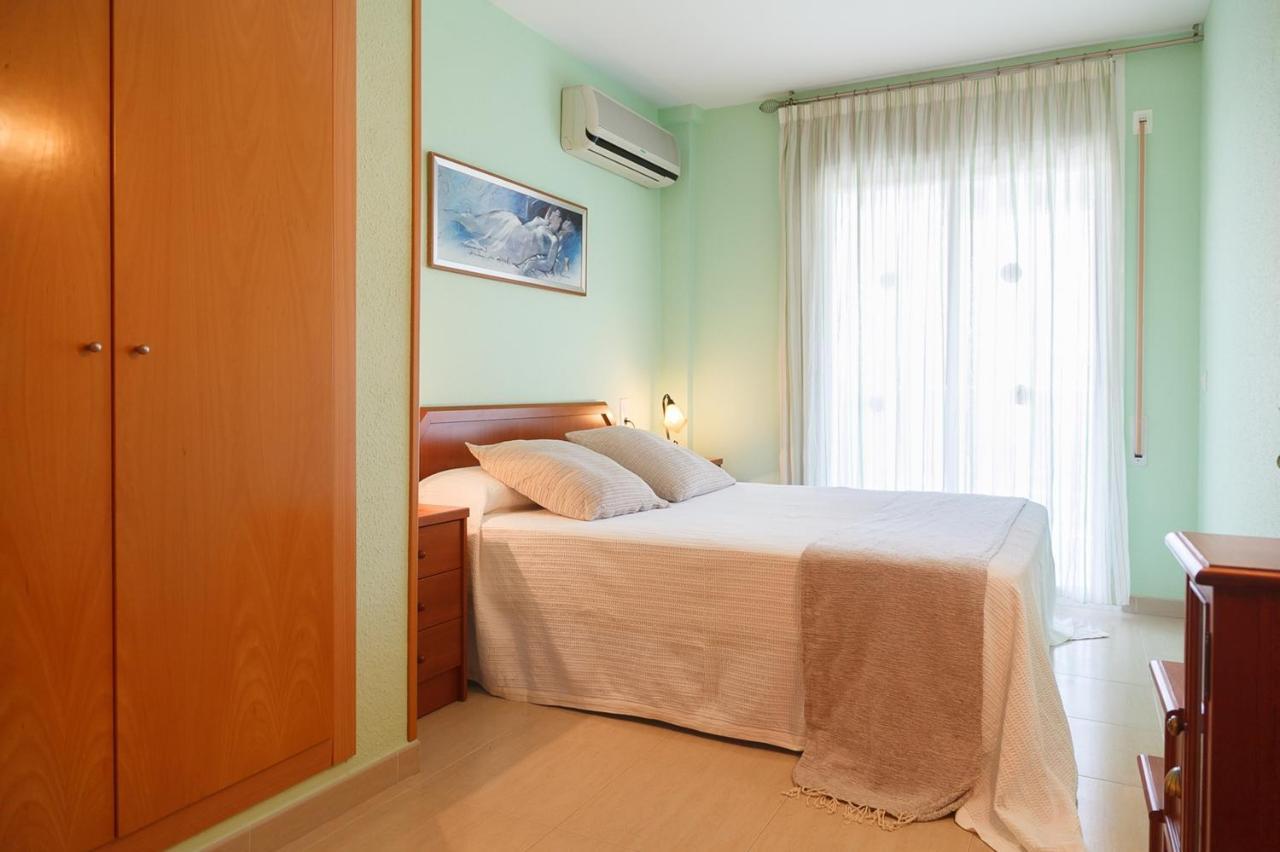 סאלו Uhc Village Park Apartments מראה חיצוני תמונה