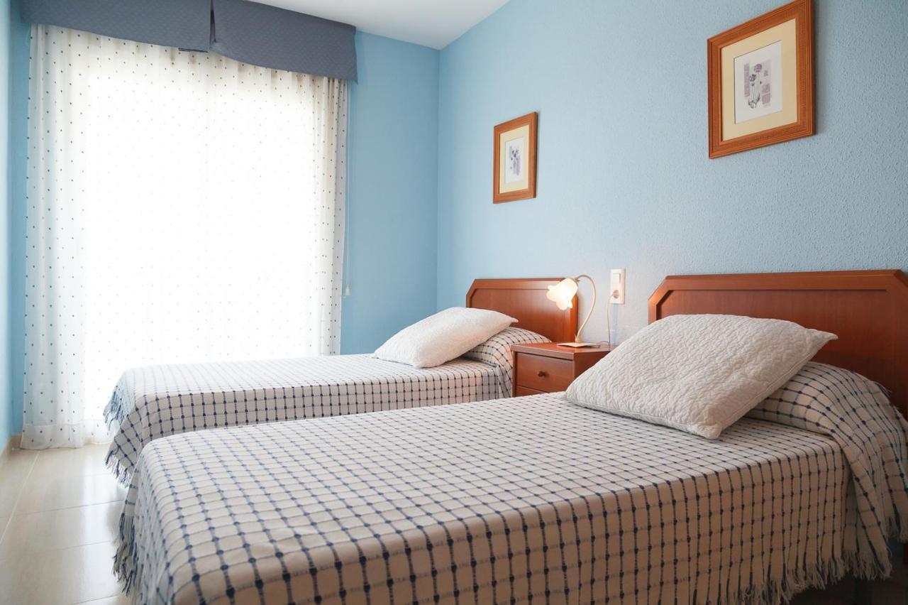 סאלו Uhc Village Park Apartments מראה חיצוני תמונה